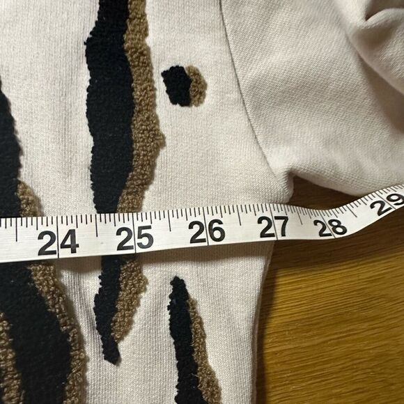 Allsaints textured animal print pullover sweatshirt large - Picture 9 of 9